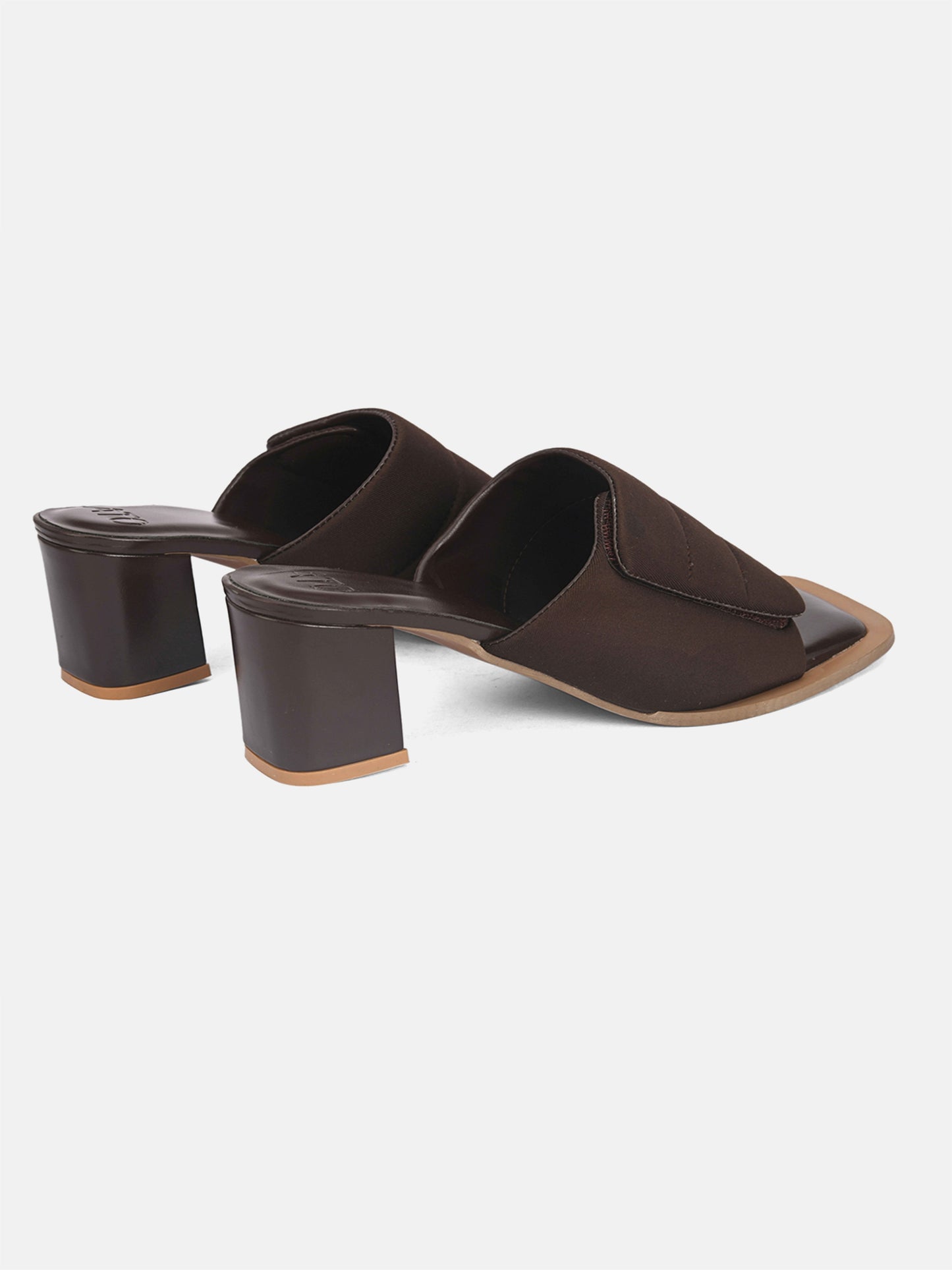 Cocoa Pillow comfort heels